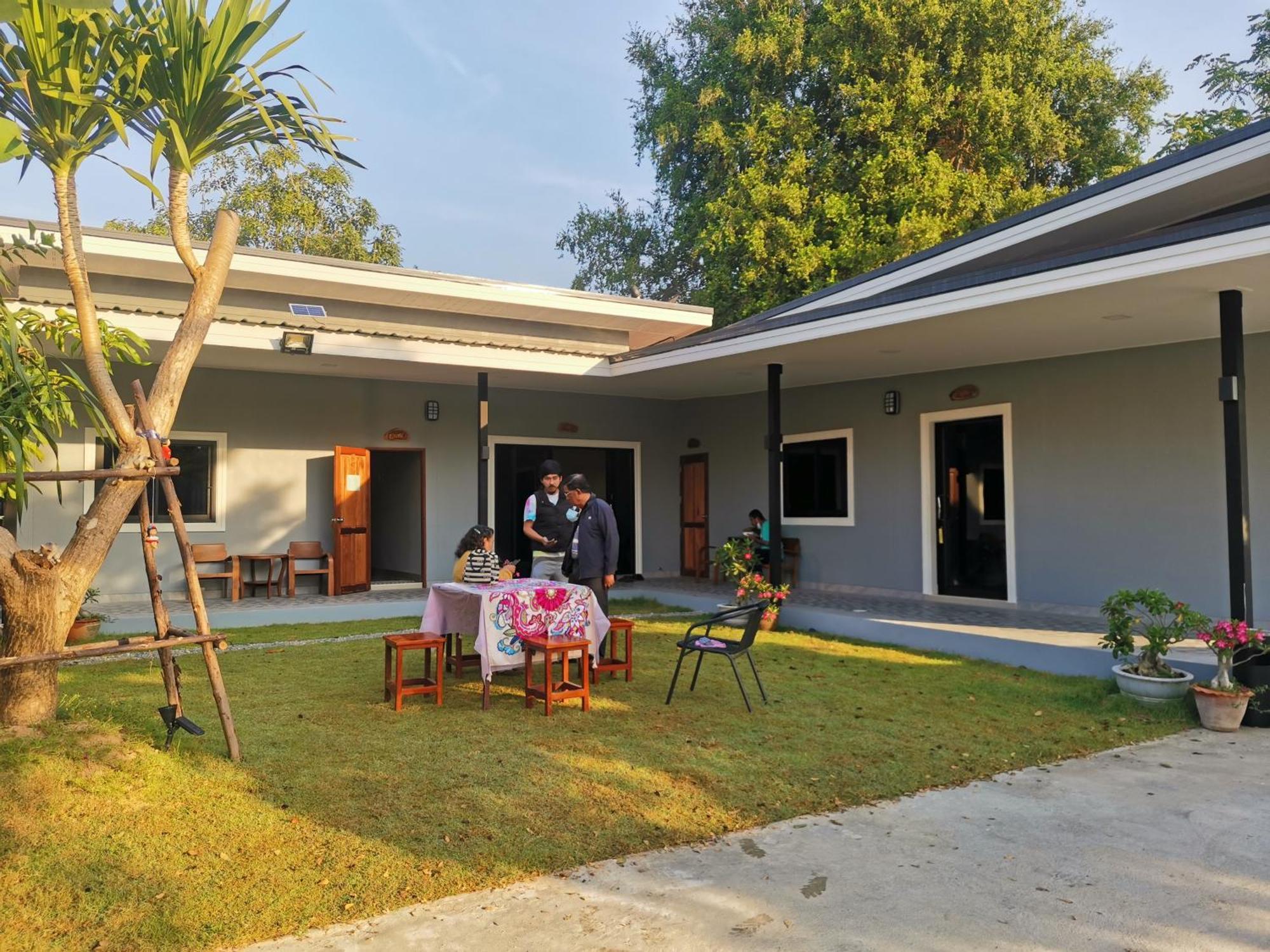 Numhom Resort Ban Nong Chum Saeng Екстер'єр фото